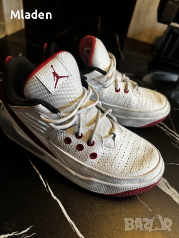 Nike Jordan Max Aura 5, снимка 4 - Маратонки - 55697872