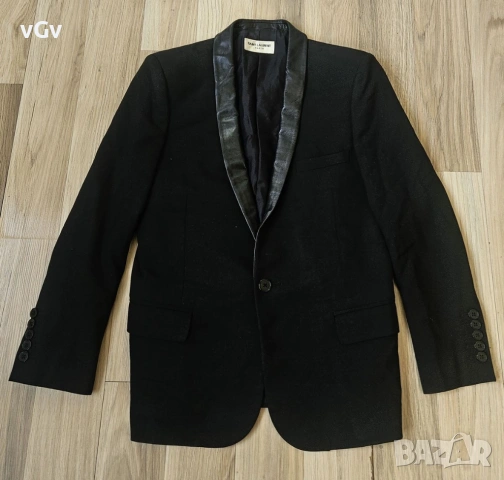 Дамски белейзър с кожени ривери Saint Laurent - S/M, снимка 2 - Сака - 54414638