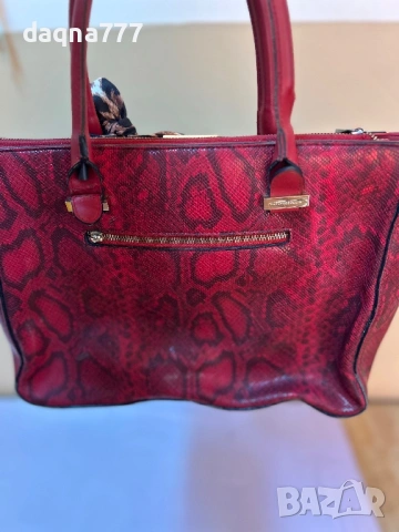 Дамска чанта, снимка 5 - Чанти - 54213631