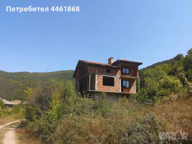 Ера Дом продава  триетажна къща в с.Михалково., снимка 2 - Къщи - 55611300