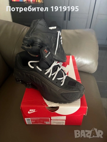 Nike Shox R4 (GS) – №38 / 24 см , снимка 2 - Детски маратонки - 55093113