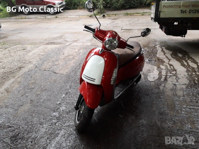 Vespa 125, снимка 2 - Мотоциклети и мототехника - 54391193