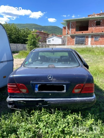 W210 дизел на части е класа 1998, снимка 4 - Части - 54911448