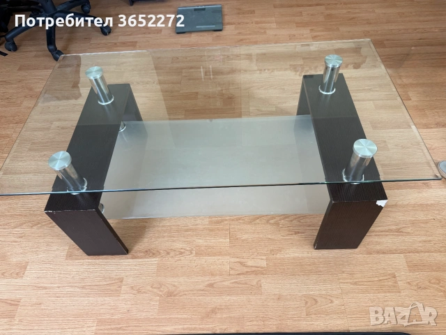 Холна маса - стъклена 110/60см.