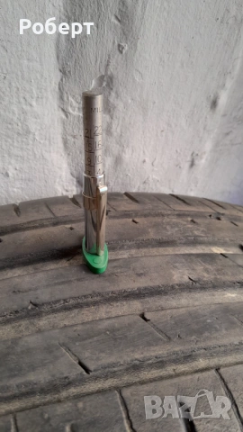 Goodyear Efficient Grip 215/65/17 , снимка 2 - Гуми и джанти - 54346094