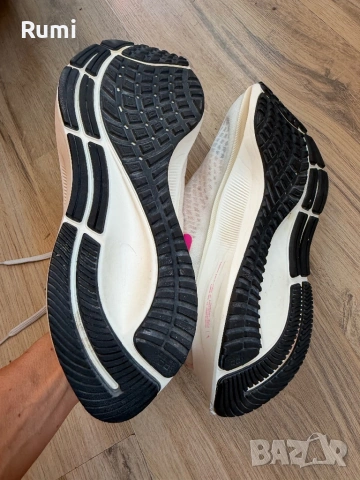Оригинални дамски маратонки Nike Pegasus 37 ! 40 н, снимка 10 - Маратонки - 54656800