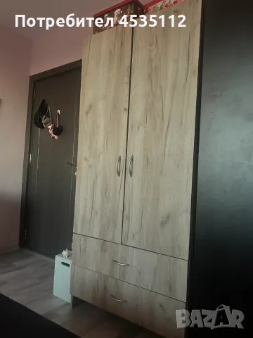 Двукрилен гардероб , снимка 2 - Гардероби - 55695302