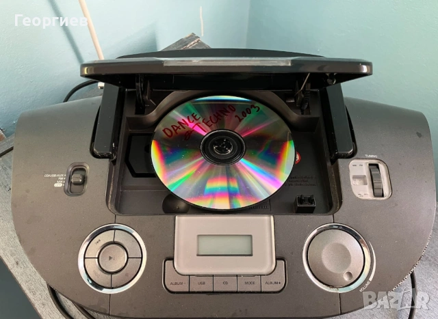 Музикална система  (Бумбокс) Philips AZ1834/12 CD MP3 USB RADIO , снимка 3 - Аудиосистеми - 54713727