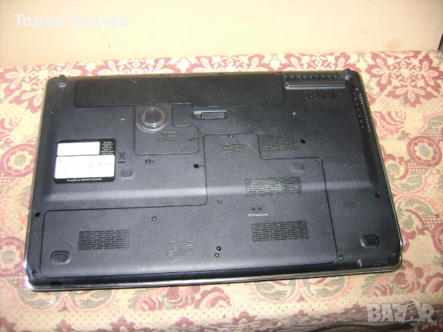 HP Pavilion dv8 - 17 инча, Core i7, 4 GB RAM за (на) части, снимка 4 - Части за лаптопи - 54463362