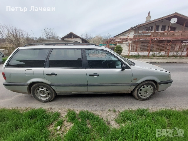 Фолцваген Пасат Комби, снимка 2 - Автомобили и джипове - 54336626
