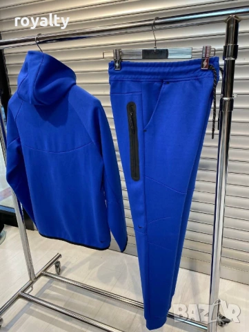 Nike Tech Нов Син Мъжки Екип Найк , снимка 2 - Спортни дрехи, екипи - 54394796