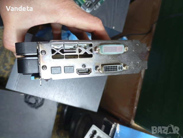 седемпинови графични карти AMD Radeon R9 280X, снимка 2 - Видеокарти - 50081382
