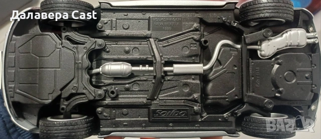 1/18 Volkswagen New Beetle Solido , снимка 2 - Колекции - 54198052