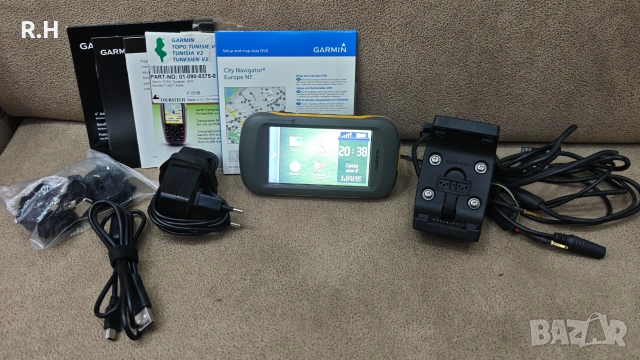 GPS Навигация Garmin Montana 600 със зареждаща стойка RAM монтаж, снимка 2 - Garmin - 55212610