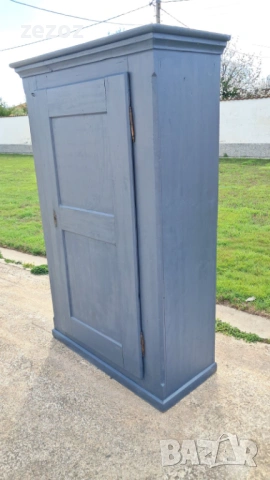 Антикварен гардероб масив