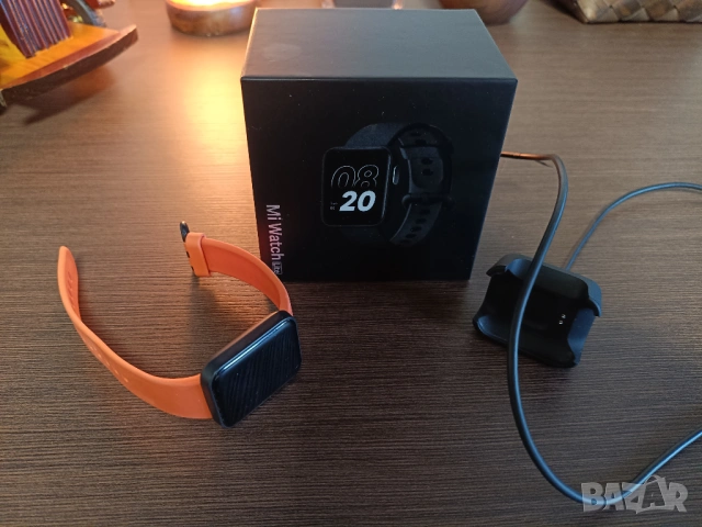 Смарт часовник Mi Watch Lite