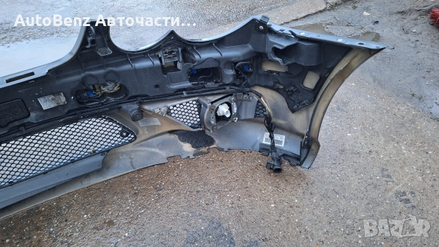Оригинален AMG пакет броня,предна, задна и прагове за CLK w209, снимка 13 - Части - 54646904