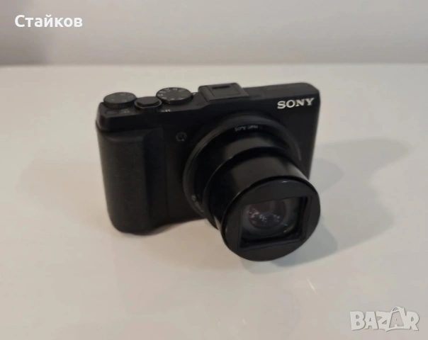 Цифров влогърски фотоапарат Sony Cyber-shot DSC-HX50 Wi-Fi,SMART, снимка 3 - Фотоапарати - 54494655