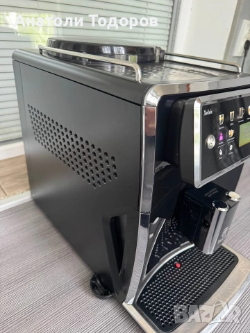 Saeco Xelsis SM 7580, снимка 3 - Кафемашини - 55010185