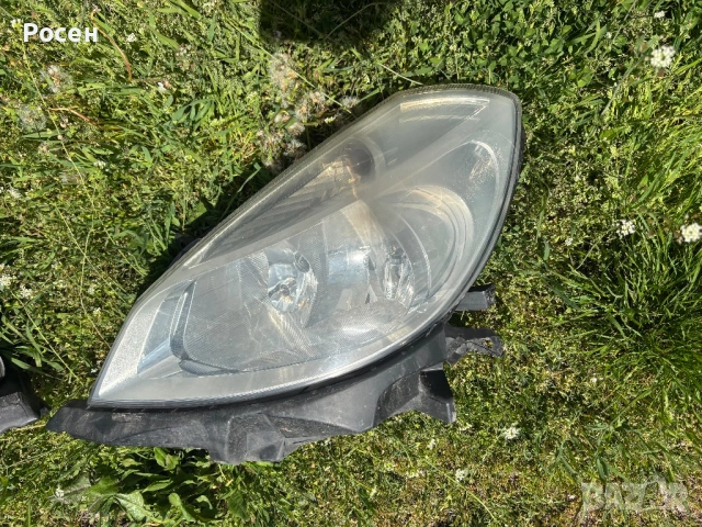 Комплект ляв и десен бял фар за Renault Clio 3, снимка 2 - Части - 54424896