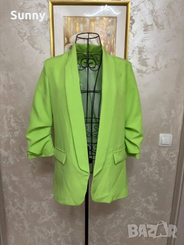 дамско сако, снимка 2 - Сака - 53988170