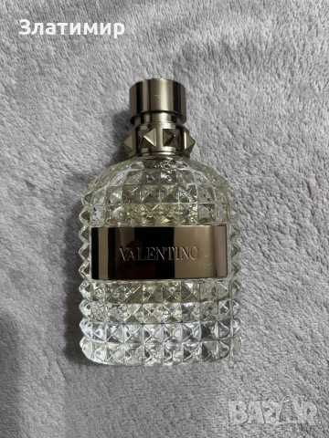 Valentino born in Roma gold