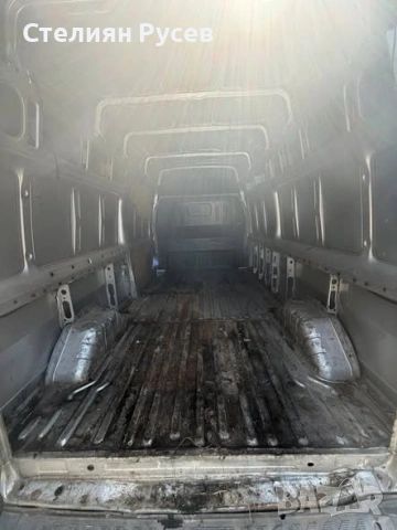 ford transit 2.4 113кс / Дясна дирекция / товарен  - цена  1 7 5 0 евро кара се с Б категория -редов, снимка 3 - Бусове и автобуси - 54943011