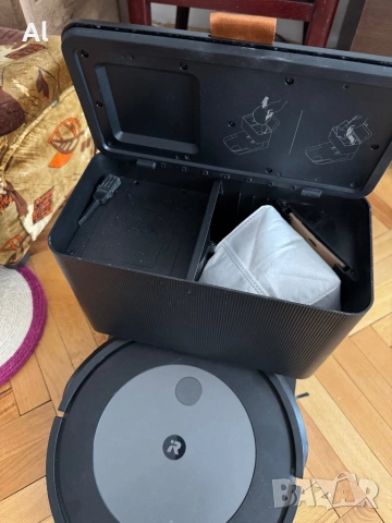 iRobot Roomba j7+, снимка 2 - Прахосмукачки - 54645654
