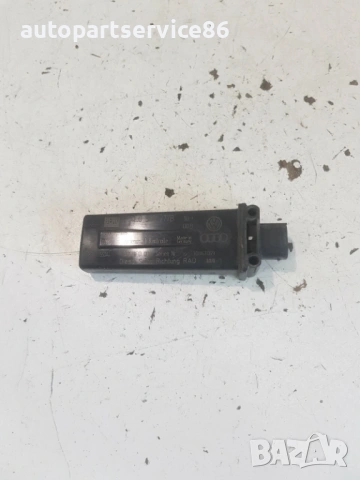 Сензор за налягане в гуми (TPMS) за Audi A8 D3 4.2 TDI (2008) 4E0907277B