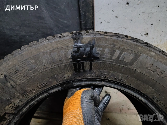2бр.зимни гуми MICHELIN 235 65 17 DOT23 цена за брой, снимка 4 - Гуми и джанти - 54061146