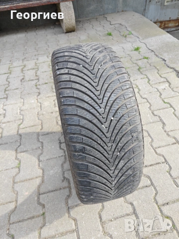 Всесезонна гума Kumho Solus 4S HA32 225/45 R18, снимка 2 - Гуми и джанти - 54219721