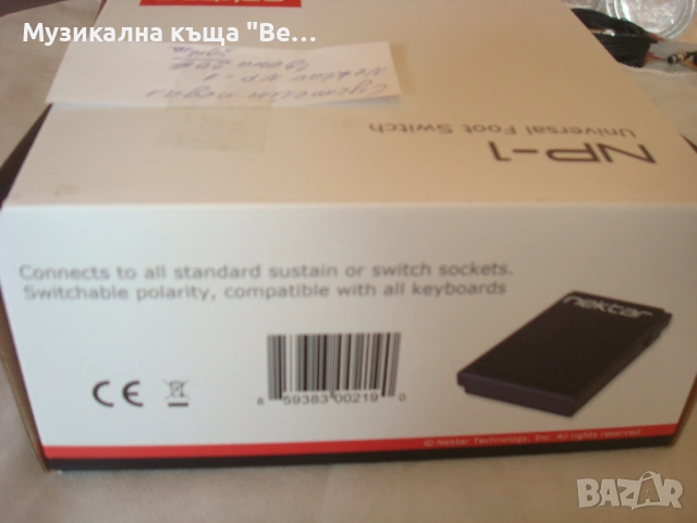 Сустейн педал/Foot switch Nektar NP-1, снимка 3 - Синтезатори - 54452526