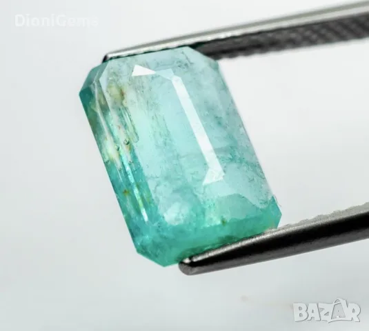 Естествен Смарагд (Изумруд) 2.66 ct – Със сертификат от Антверпен (Gem Report Antwerp), снимка 3 - Други - 55391987