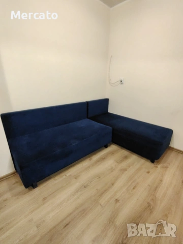 Син плюшен ъглов диван с функция сън, снимка 4 - Дивани и мека мебел - 54036865