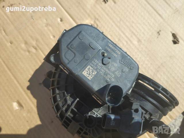 Дроселова Клапа 04E133062T Volkswagen Passat B9 1.5 eTSI 150кс 2024г Бензин, снимка 4 - Части - 55008946