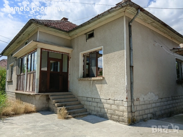 Продавам имот, снимка 3 - Къщи - 54915293