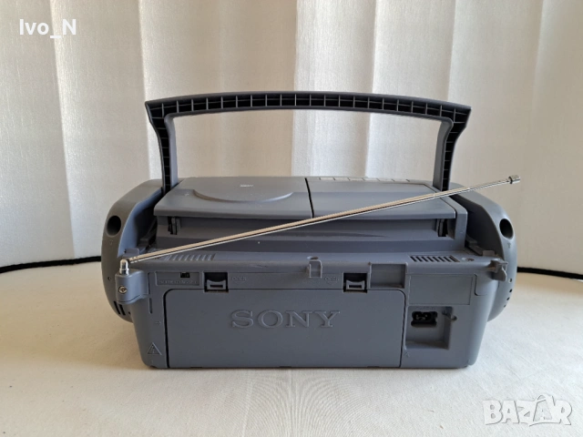 CD радиокасетофон Sony CFD-V8., снимка 4 - Радиокасетофони, транзистори - 54453731