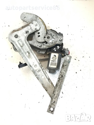 Мотор за стъклоповдигач на задна дясна врата за Nissan Almera N16 (2003) 400689T2