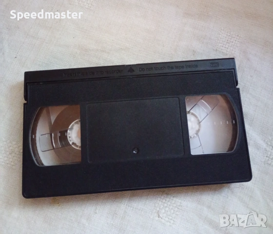 VHS Batman - Mask of the Phantasm, снимка 2 - Други жанрове - 54401387