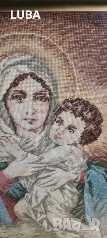 гоблен "Мадоната с Младенеца", снимка 5 - Гоблени - 53962745