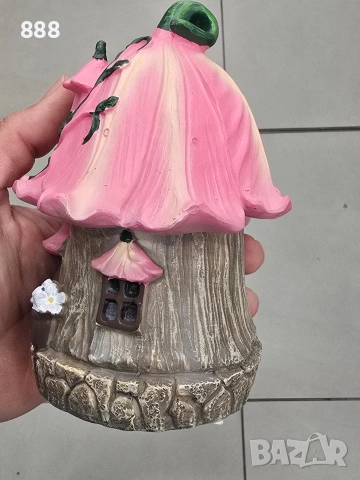 соларна лампа къщичка, снимка 2 - Градински мебели, декорация  - 54015835