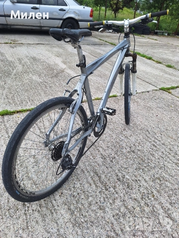 Градски Велосипед Raleigh and Drag Haker Стоманена Рамка Гуми 26" Размер На Рамката 40 см, снимка 6 - Велосипеди - 54648763