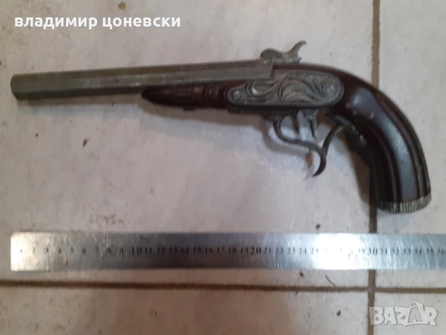 Много красив капсулен пистолет,пищов,оръжие, снимка 7 - Колекции - 54745975