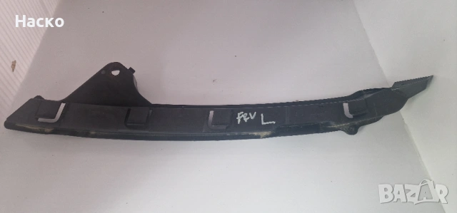 Преден Ляв Държач Скоба Под Фар за Предна Броня Honda FR-V FRV Хонда ФР-В ФРВ