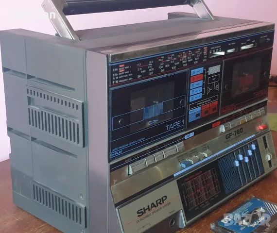 Радиокасетофон Sharp GF-780, снимка 3 - Радиокасетофони, транзистори - 55479436
