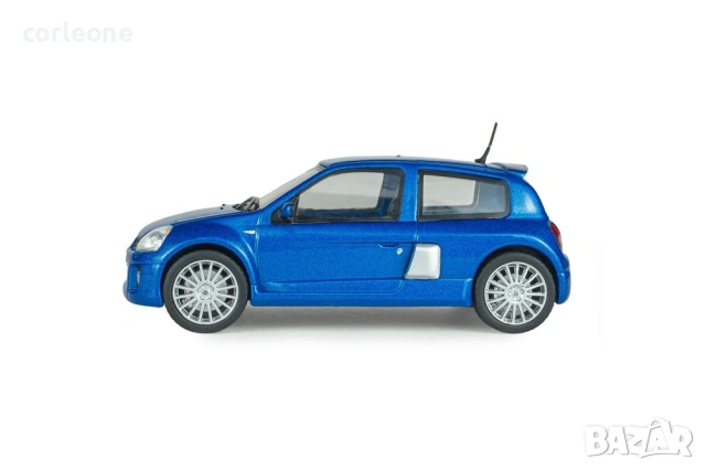 Renault Clio V6 2003 - мащаб 1:43 на Solido моделът е нов в PVC дисплей-кейс, снимка 3 - Колекции - 55148561