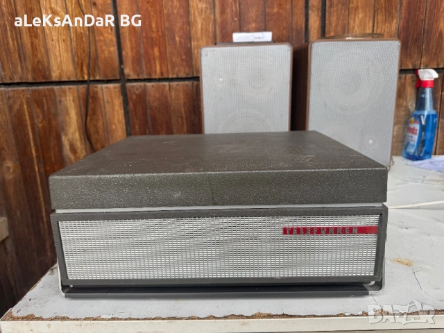 Магнетофон telefunken , снимка 2 - Други - 54587479