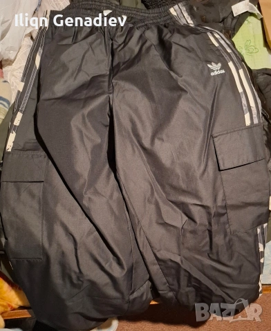 Оригинално спортно долнище Adidas