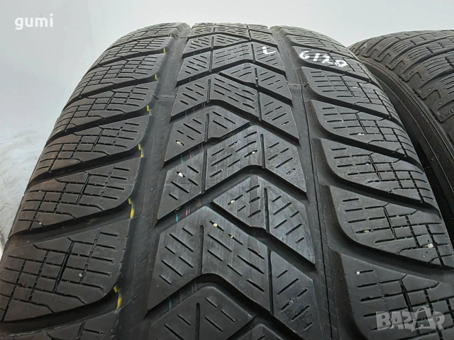 2бр зимни гуми 235/65/18 PIRELLI L06120 , снимка 3 - Гуми и джанти - 55085293