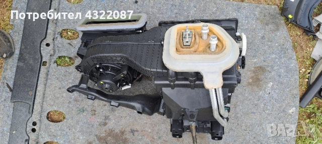 Кутия парно / вентилатор  от Мерива Б / Meriva B 1.4 100к.с 2011г